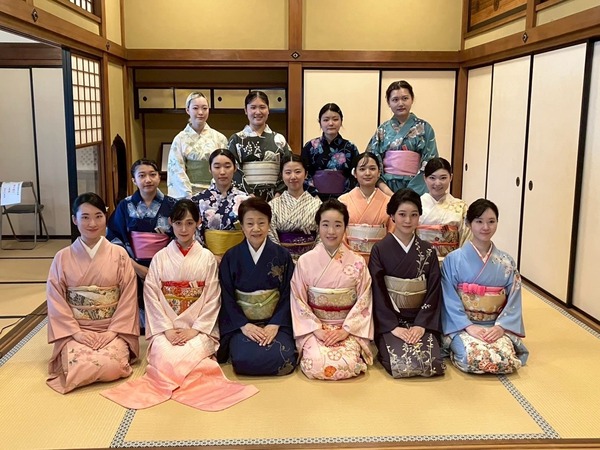 日本舞踊愛好会